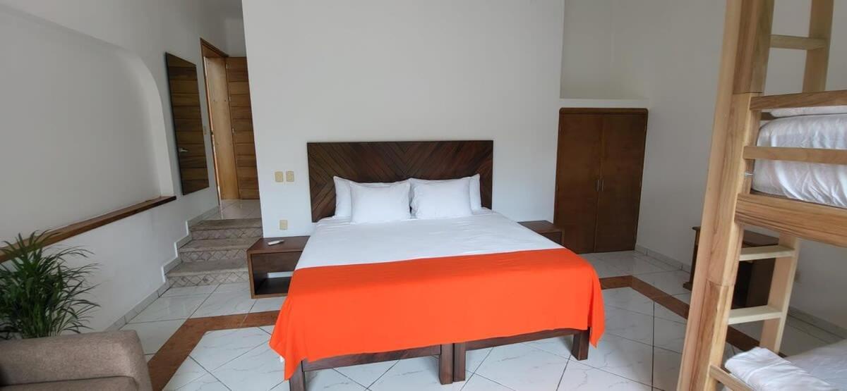 Villa Martha Garza Blanca - Private Heated Pool بويرتو فالارتا المظهر الخارجي الصورة